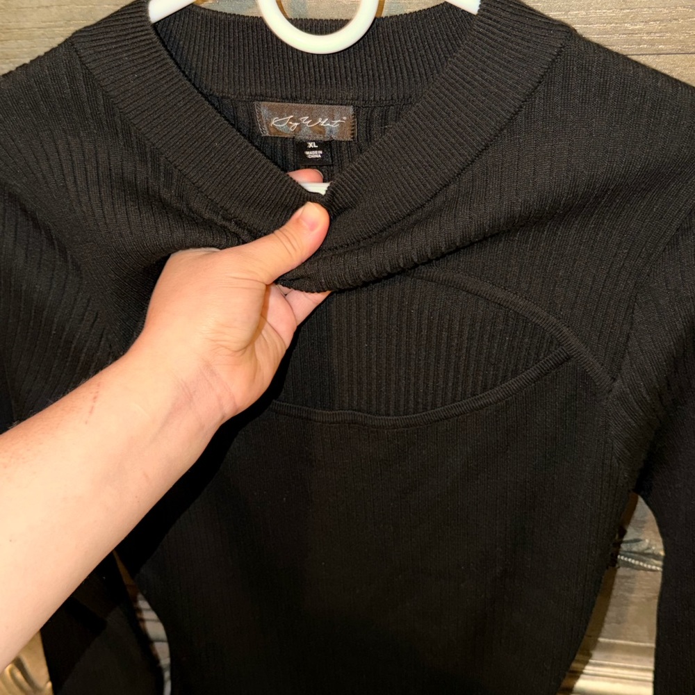 Black knit dress